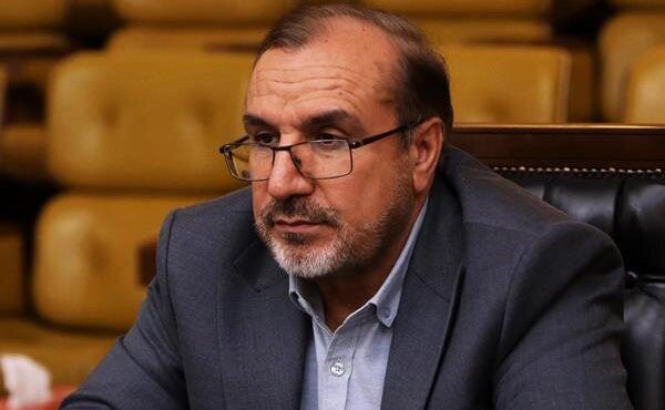 لزوم توجه جدی به رفع مشکلات صنعت و تولید