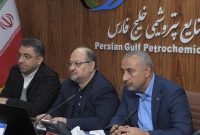 تحریم سختیهایی دارد اما نمیشود گفت راهکاری نیست تحریم سختیهایی دارد اما نمیشود گفت راهکاری نیست