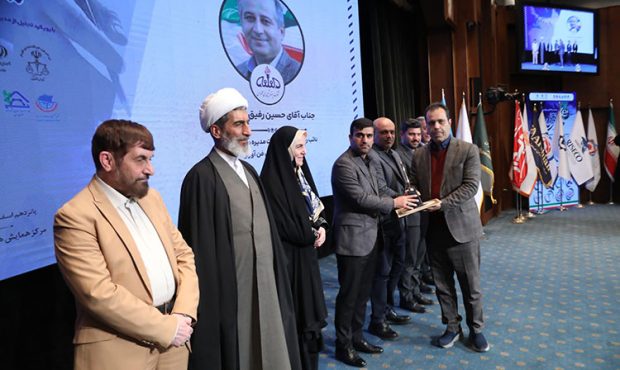 دکتر رفیق‌دوست، «مدیر موفّق ملّی صنعت پتروشیمی» شد