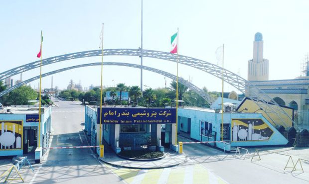 پتروشیمی بندرامام، ۲۰ ویلچر به بهزیستی ماهشهر اهدا کرد پتروشیمی بندرامام، ۲۰ ویلچر به بهزیستی ماهشهر اهدا کرد