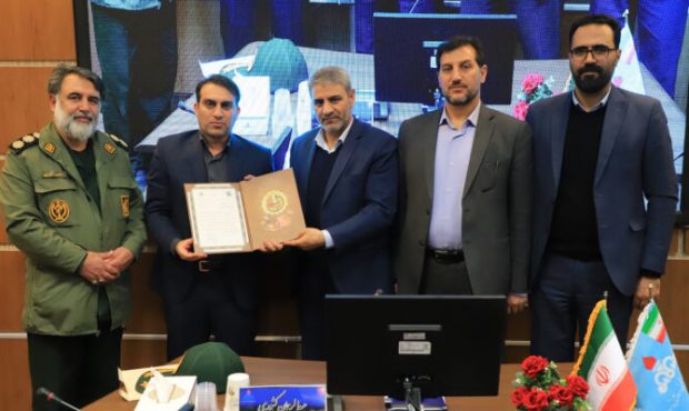 فرماندۀ ارشد پدافند غیرعامل منطقۀ نفتی شازند منصوب شد فرماندۀ ارشد پدافند غیرعامل منطقۀ نفتی شازند منصوب شد