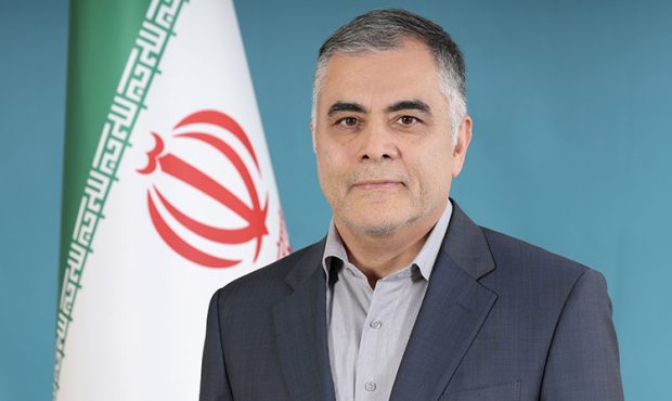 تحریم پاک‌نژاد جهتِ تلاش برای فروش نفت