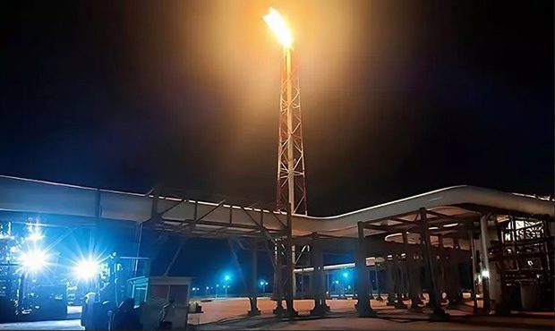آغاز بهکارِ آزمایشی بزرگترین واحد فرآورش نفت خام کشور آغاز بهکارِ آزمایشی بزرگترین واحد فرآورش نفت خام کشور