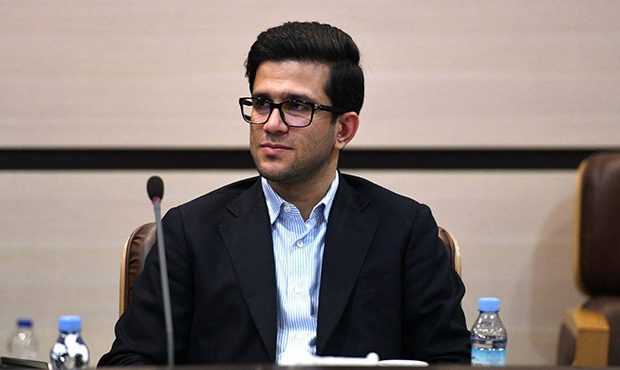 رشد ۸ میلیون لیتری تولید بنزین و ۹ میلیون لیتری نفتگاز رشد ۸ میلیون لیتری تولید بنزین و ۹ میلیون لیتری نفتگاز