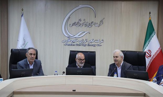 تأمین برق ۶۰۰ هزار خوزستانی توسط فجر انرژی خلیج فارس تأمین برق ۶۰۰ هزار خوزستانی توسط فجر انرژی خلیج فارس