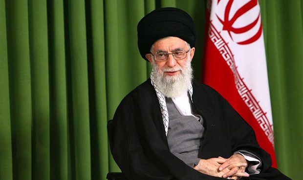 مردم ایران به آیتالله کاشانی ارادت داشتند مردم ایران به آیتالله کاشانی ارادت داشتند