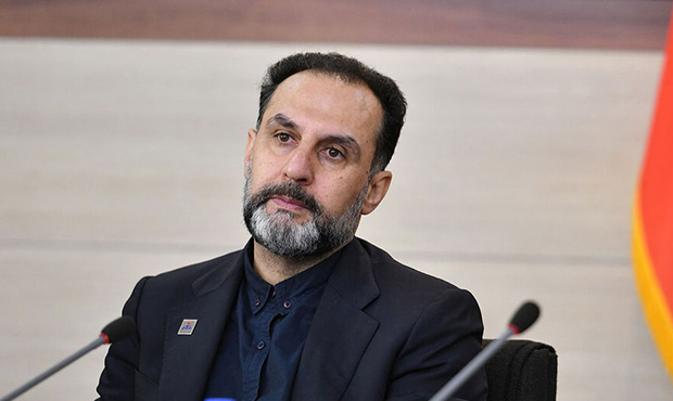 مدیرعامل شرکت ملّی نفت از خدمات برزو قنبری قدردانی کرد مدیرعامل شرکت ملّی نفت از خدمات برزو قنبری قدردانی کرد