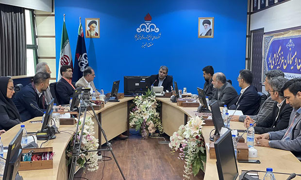 معارفۀ مدیر جدید شرکت ملّی پخش فرآوردههای نفتی البرز معارفۀ مدیر جدید شرکت ملّی پخش فرآوردههای نفتی البرز