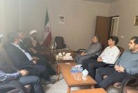 دیدار مدیر پایانۀ میعانات پارس جنوبی با امامجمعۀ عسلویه دیدار مدیر پایانۀ میعانات پارس جنوبی با امامجمعۀ عسلویه