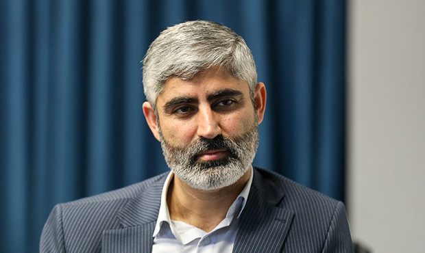خشک شدن ۳۰ هزار هکتار از باغات تاکستان بهعلّت قطع برق خشک شدن ۳۰ هزار هکتار از باغات تاکستان بهعلّت قطع برق