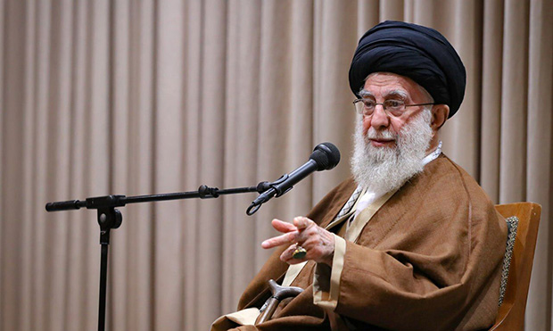 آمریکاییها نهضت ملّی نفت را از بین بردند آمریکاییها نهضت ملّی نفت را از بین بردند