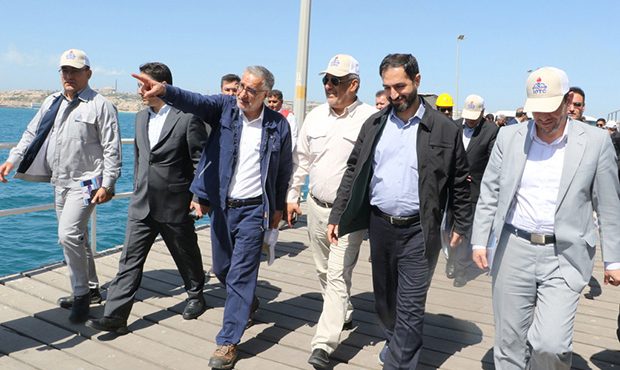 پایانۀ خارگ، قلب تپندۀ صادرات نفت ایران محسوب می‌شود