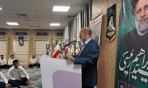 برگزاری آئین بزرگداشت شهدای خدمت در پتروشیمی پردیس برگزاری آئین بزرگداشت شهدای خدمت در پتروشیمی پردیس