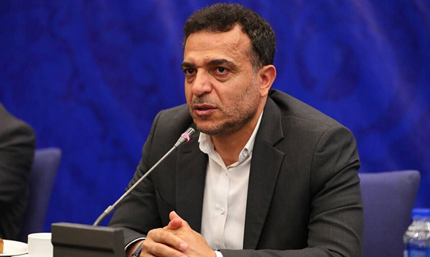 مشکلات سوخت، تعرفه و بیمۀ کامیونداران بررسی شدند مشکلات سوخت، تعرفه و بیمۀ کامیونداران بررسی شدند