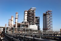 پالایشگاه آبادان با تمام ظرفیت در حال خدمت‌رسانی است