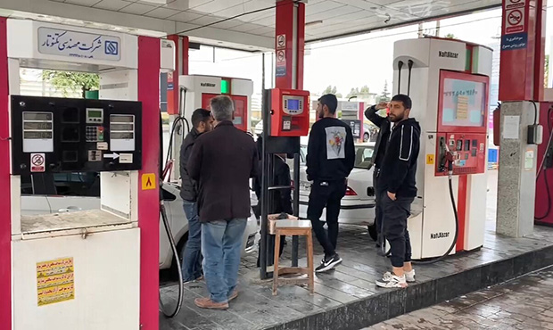 وضعیت سوخت‌رسانی در پمب‌بنزین‌های مازندران عادی است