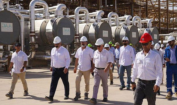 مدیرعامل متن از میدان نفتی آزادگان و پروژۀ ctep بازدید کرد