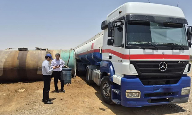 ضبط ۲۵ هزار لیتر نفتگاز در روستاهای اطراف دهلران ضبط ۲۵ هزار لیتر نفتگاز در روستاهای اطراف دهلران