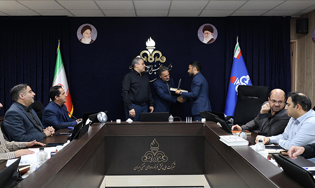 از روابط عمومی شرکت ملّی پخش خراسان جنوبی تقدیر شد