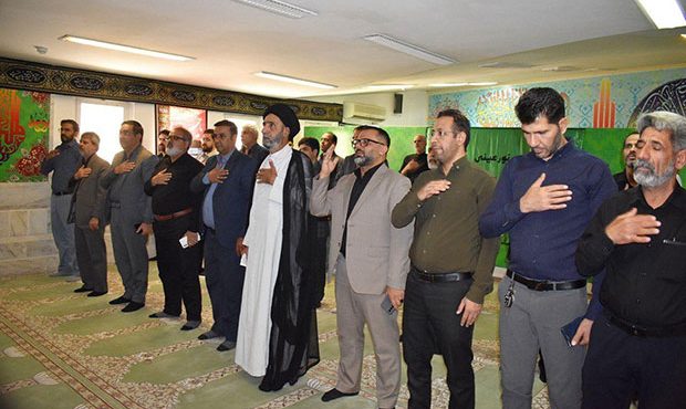 قیام عاشورا، درس آزادگی و مرگ باعزّت در برابر ظلم است