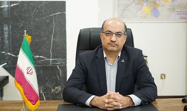اجرای ۸٬۰۰۰ متر شبکۀ توزیع پلی‌اتیلن به‌نحو احسن
