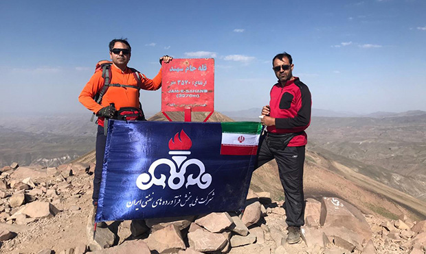 صعود تیم کوهنوردی شرکت پخش میاندوآب به قلۀ جام سهند صعود تیم کوهنوردی شرکت پخش میاندوآب به قلۀ جام سهند