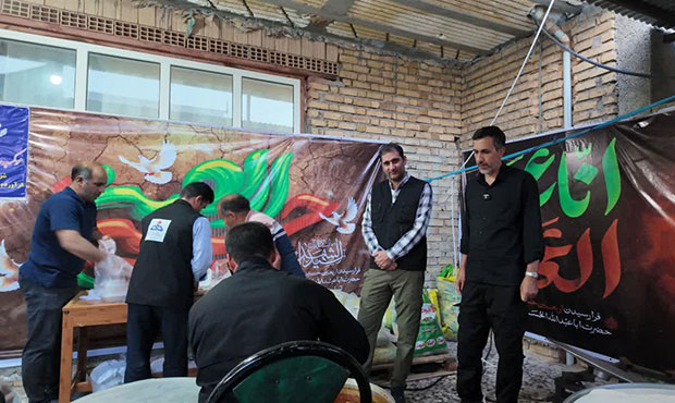 بر استمرار پذیرایی از زائرین اربعین در مرز مهران تأکید شد بر استمرار پذیرایی از زائرین اربعین در مرز مهران تأکید شد