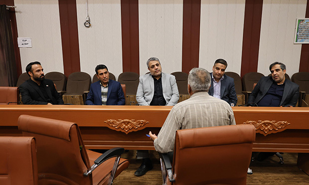 برپائی میز خدمت شرکت پخش خراسان جنوبی در بشرویه برپائی میز خدمت شرکت پخش خراسان جنوبی در بشرویه