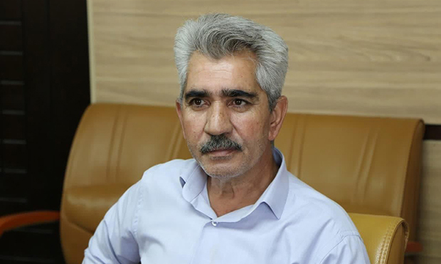 تقدیر از آزاده و جانبازِ شرکت ملّی پخش فرآوردههای نفتی ایلام تقدیر از آزاده و جانبازِ شرکت ملّی پخش فرآوردههای نفتی ایلام