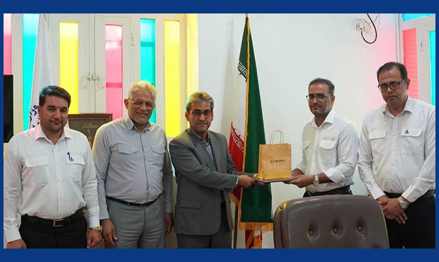 کارکنان پایانۀ نفتی خارگ، سزاوارِ تکریم و قدردانی هستند کارکنان پایانۀ نفتی خارگ، سزاوارِ تکریم و قدردانی هستند