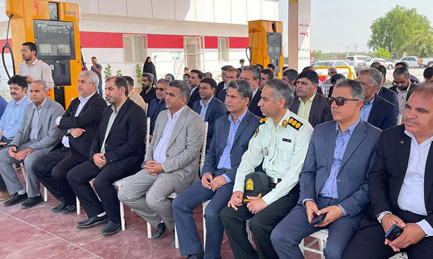 گشایش جایگاه خدمات رفاهی در منطقۀ ده‌رضا عنبرآباد کرمان