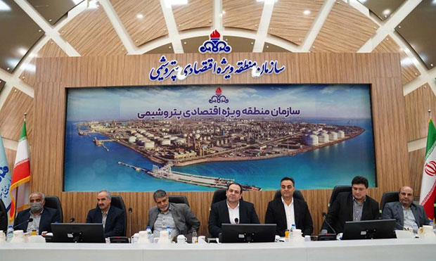 منابع انسانی، سرمایۀ اصلی صنعت پتروشیمی است منابع انسانی، سرمایۀ اصلی صنعت پتروشیمی است