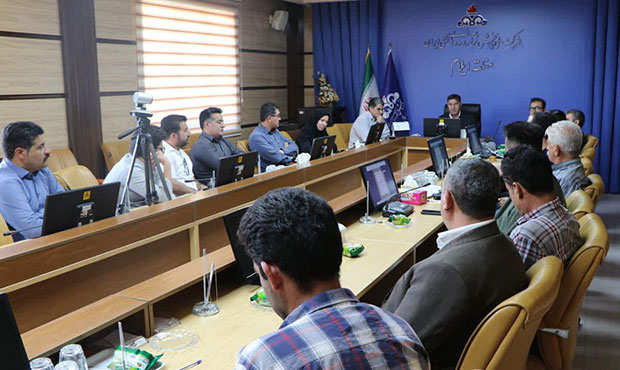 برگزاری جلسۀ هم‌اندیشی با جایگاه‌داران سوخت استان ایلام