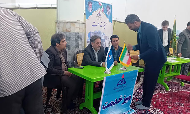 میز خدمت شرکت پخش خراسان جنوبی در فردوس برگزار شد میز خدمت شرکت پخش خراسان جنوبی در فردوس برگزار شد