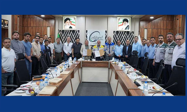 توسعۀ فناوریهای مقاوم صنعتی متمرکز بر تجهیزات کامپوزیتی توسعۀ فناوریهای مقاوم صنعتی متمرکز بر تجهیزات کامپوزیتی