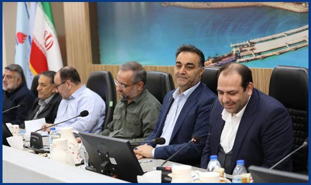 متعهّد میشویم ظرفیتهای منطقه را در اختیار بسیج بگذاریم متعهّد میشویم ظرفیتهای منطقه را در اختیار بسیج بگذاریم