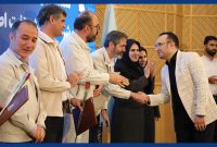از طلایهداران کار و تلاشِ پالایشگاه اصفهان قدردانی بهعمل آمد از طلایهداران کار و تلاشِ پالایشگاه اصفهان قدردانی بهعمل آمد