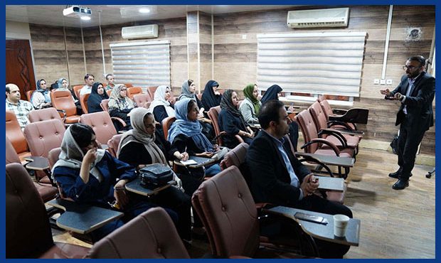 دورۀ آموزشی «پدافند غیرعامل ویژۀ خانوادهها» برگزار گردید دورۀ آموزشی «پدافند غیرعامل ویژۀ خانوادهها» برگزار گردید