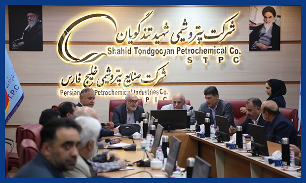 باید پرچمدار تولید محصولات جدید شویم