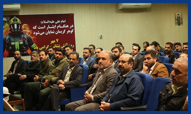تلاش شبانهروزی جایگاهداران، عامل عرضۀ منظّم سوخت است تلاش شبانهروزی جایگاهداران، عامل عرضۀ منظّم سوخت است