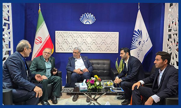 مدیران و رؤسای «اروندان» از نمایشگاه صنعت نفت بازدید کردند